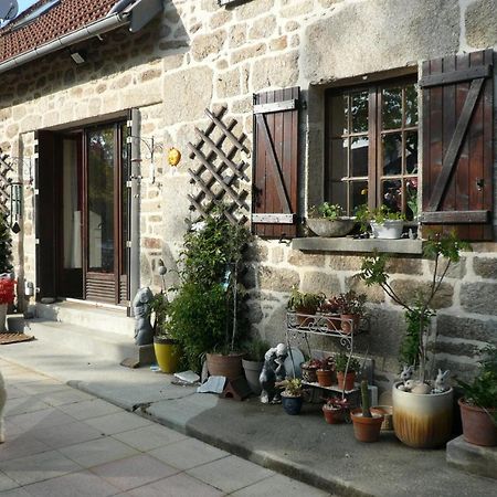 Bed and Breakfast Le Petit Papillon Eymoutiers  Exterior foto