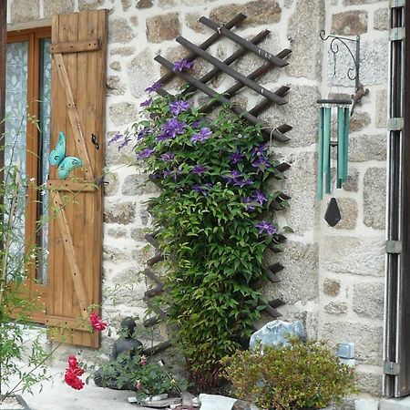 Bed and Breakfast Le Petit Papillon Eymoutiers  Exterior foto