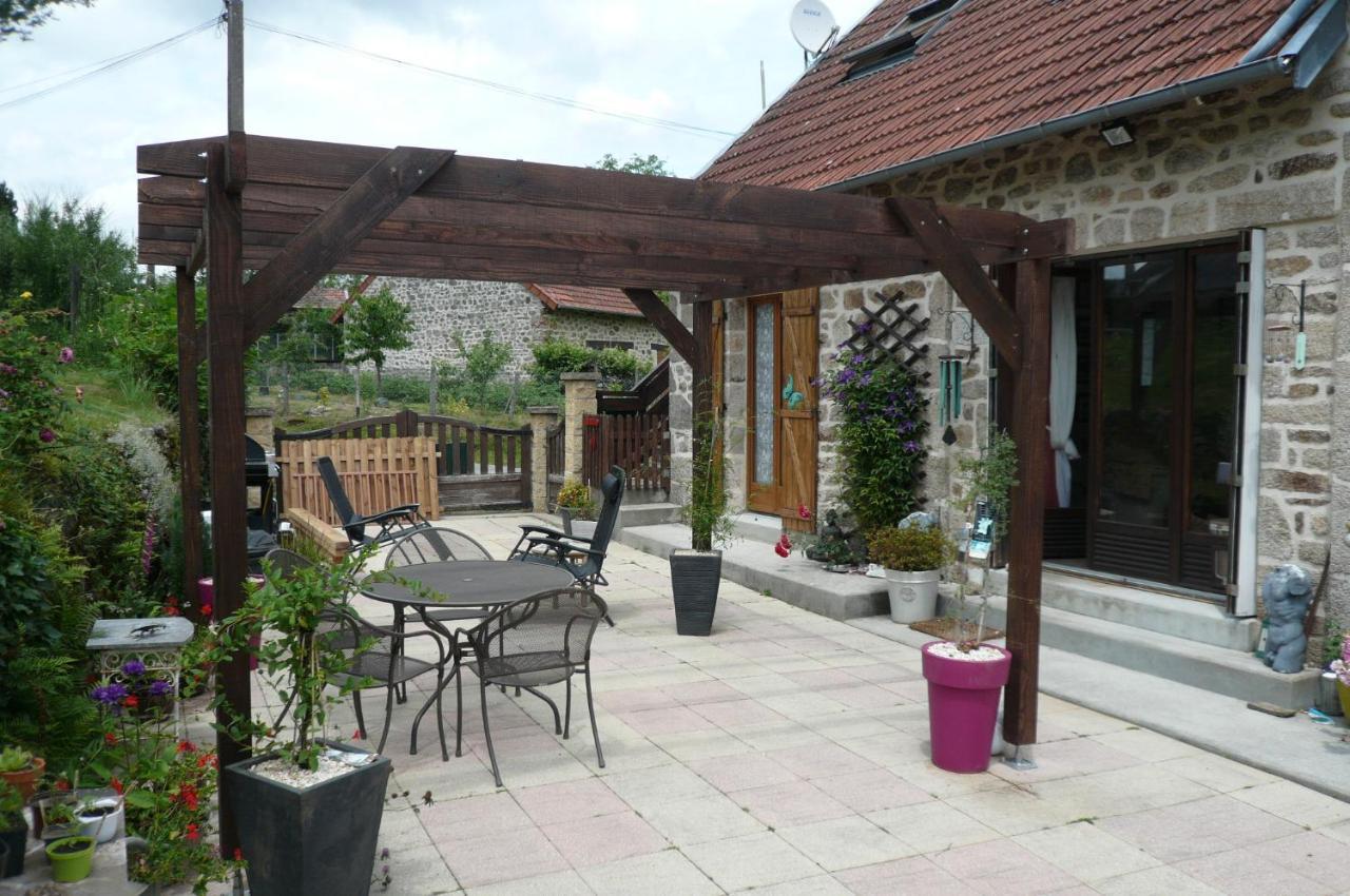 Bed and Breakfast Le Petit Papillon Eymoutiers  Exterior foto