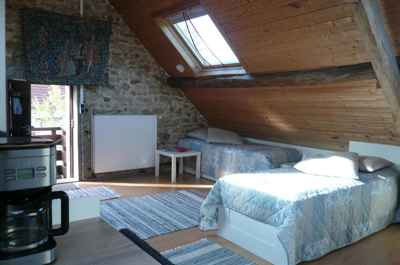 Bed and Breakfast Le Petit Papillon Eymoutiers  Exterior foto